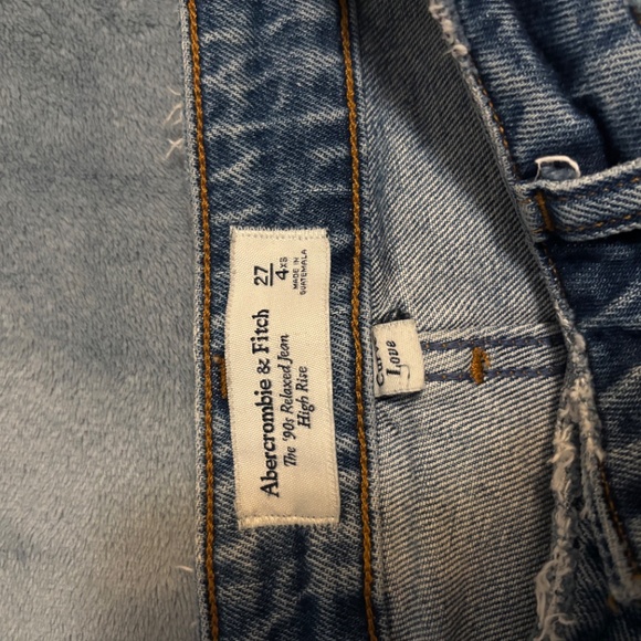 Curve Love High Rise 90s Relaxed Jean - Picture 2 of 7